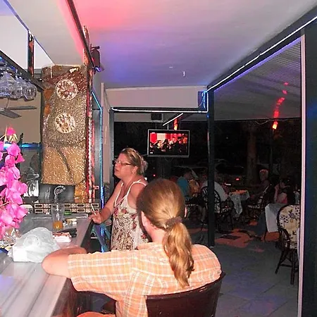 Delphin 公寓式酒店 3*