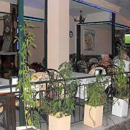 公寓式酒店 Delphin 3*