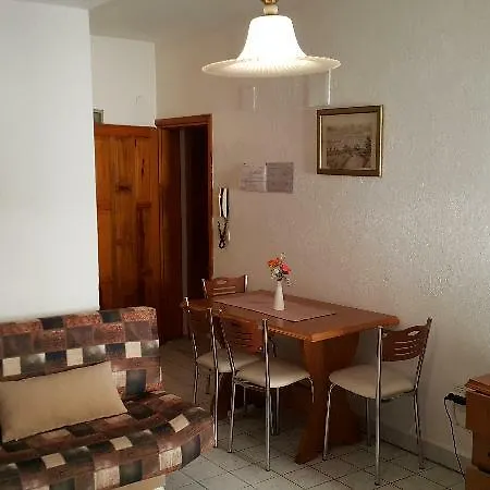 Delphin 3* סייד